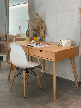 Orwell Çalışma Masası