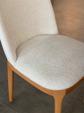 Alara Kolsuz Sandalye,