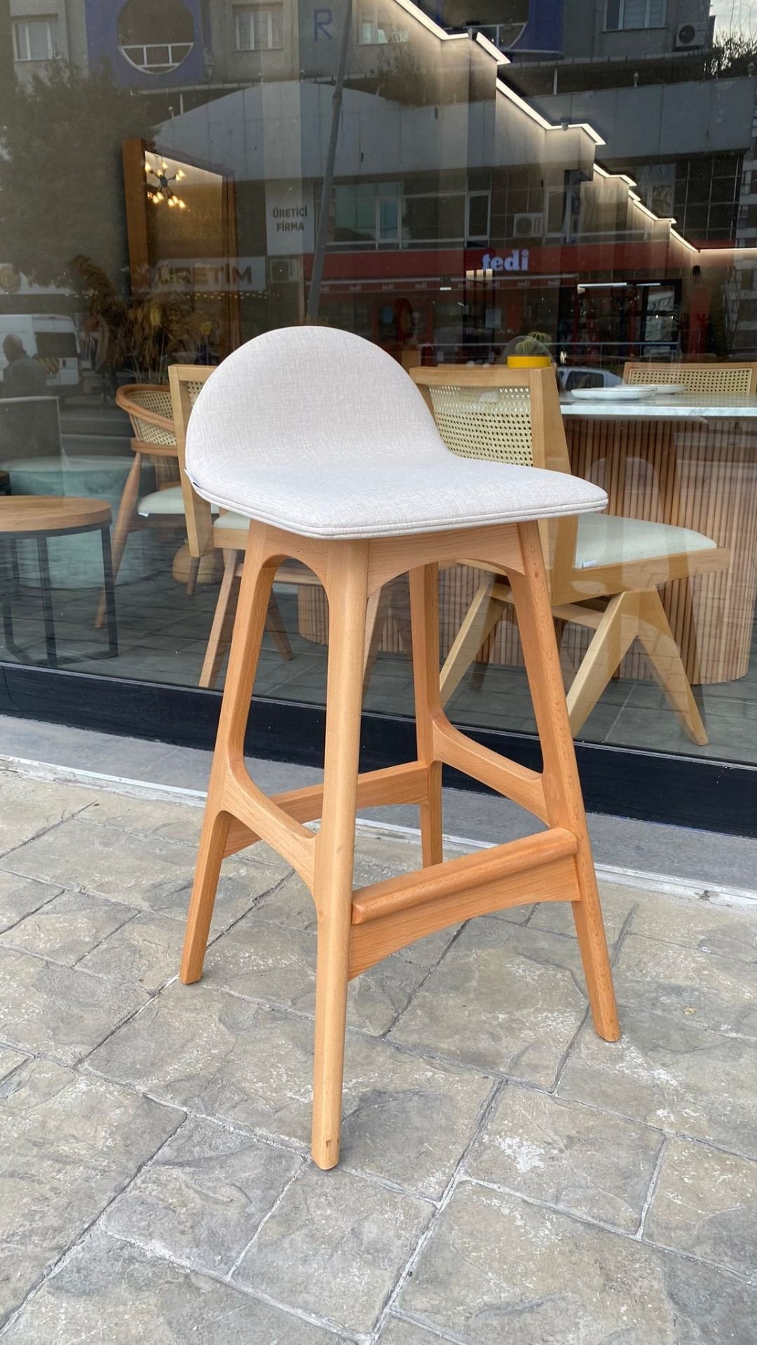 Pegasus Bar Sandalyesi