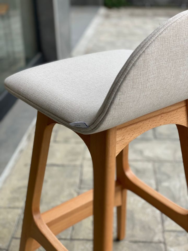 Pegasus Bar Sandalyesi