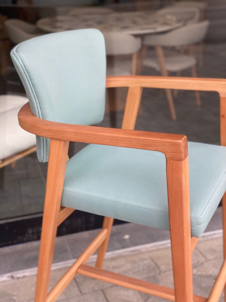 Russel Bar Sandalyesi